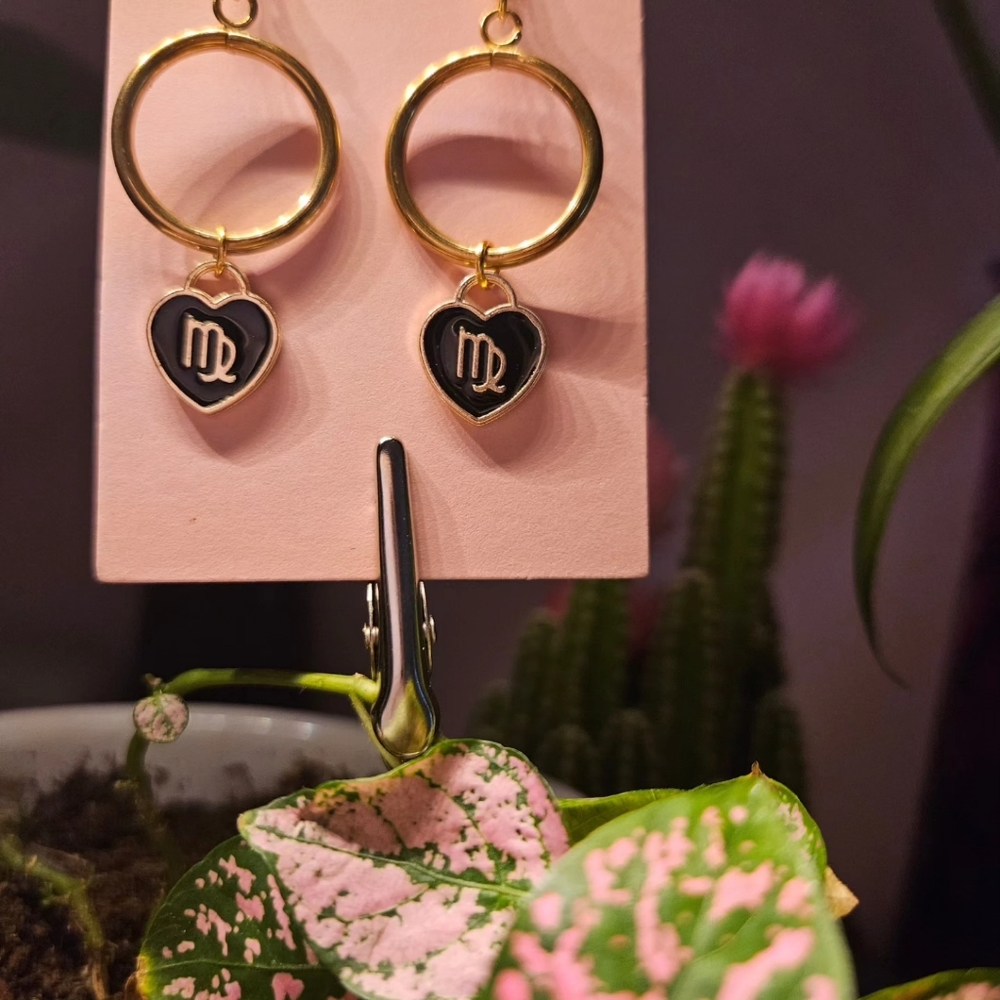 Virgo ♍️ black heart hoop earrings